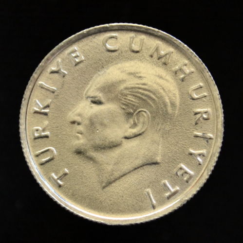 10 Lira 1988 Ön Yüz