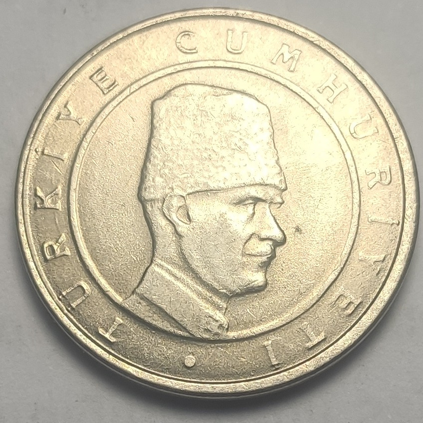 100.000 Lira 2001 Ön Yüz